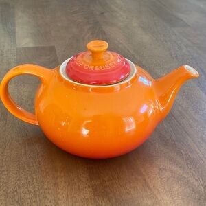 Le Creuset Bright Orange Flame Volcanic Teapot with Red Lid